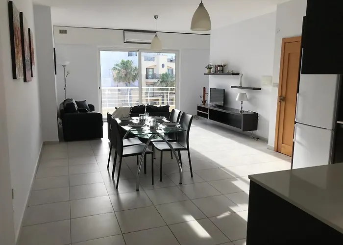 Ocean Pearl Apartment No4