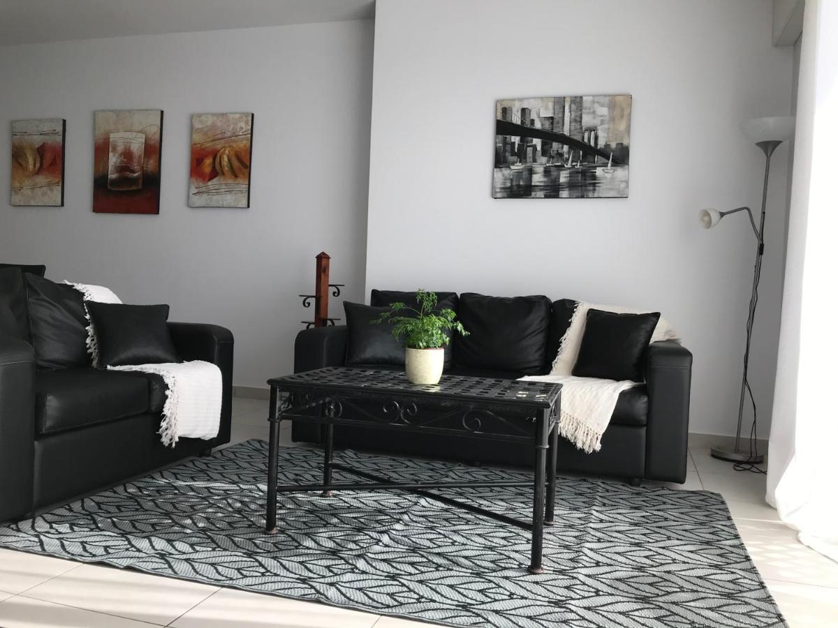 Ocean Pearl No4 Apartment